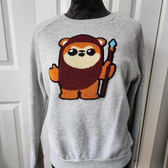 Star Wars Ewok Fuzzy Womens Pullover Sweatshirt - BoxLunch Exclusive Rare 2018 - Picture 1 of 10